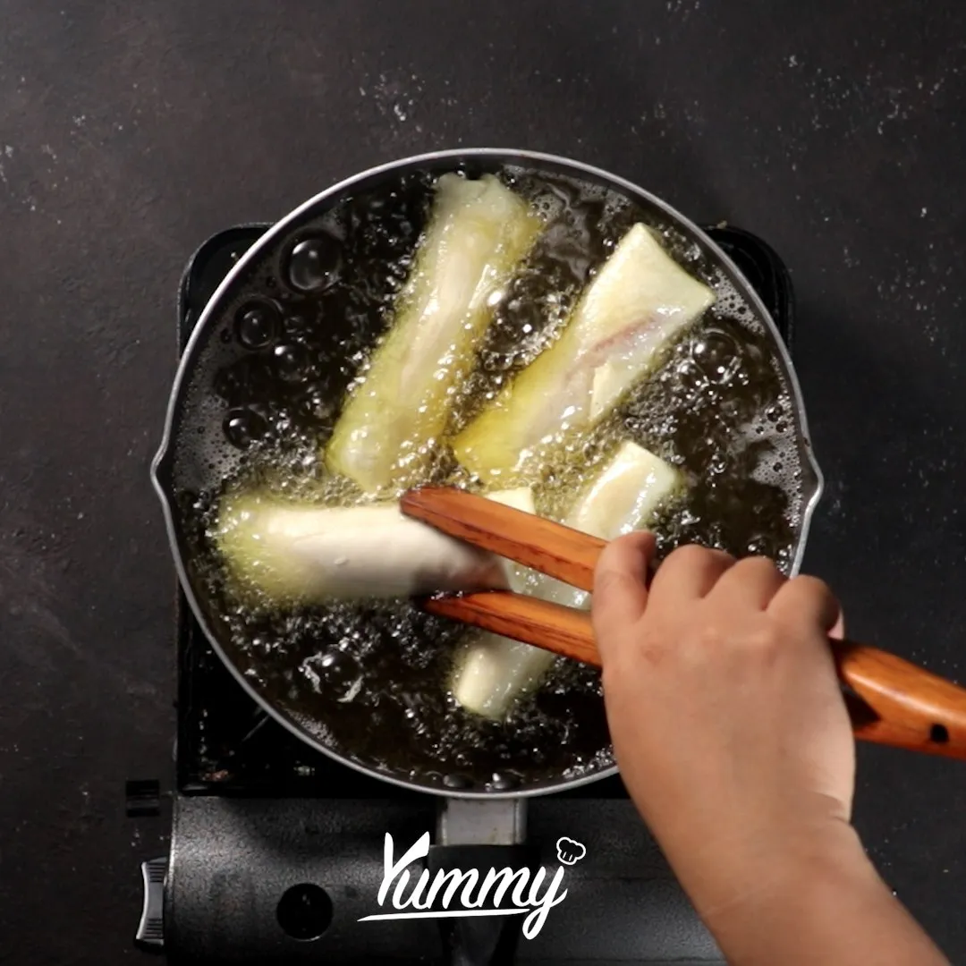 Step 4 Lumpia Ham Keju