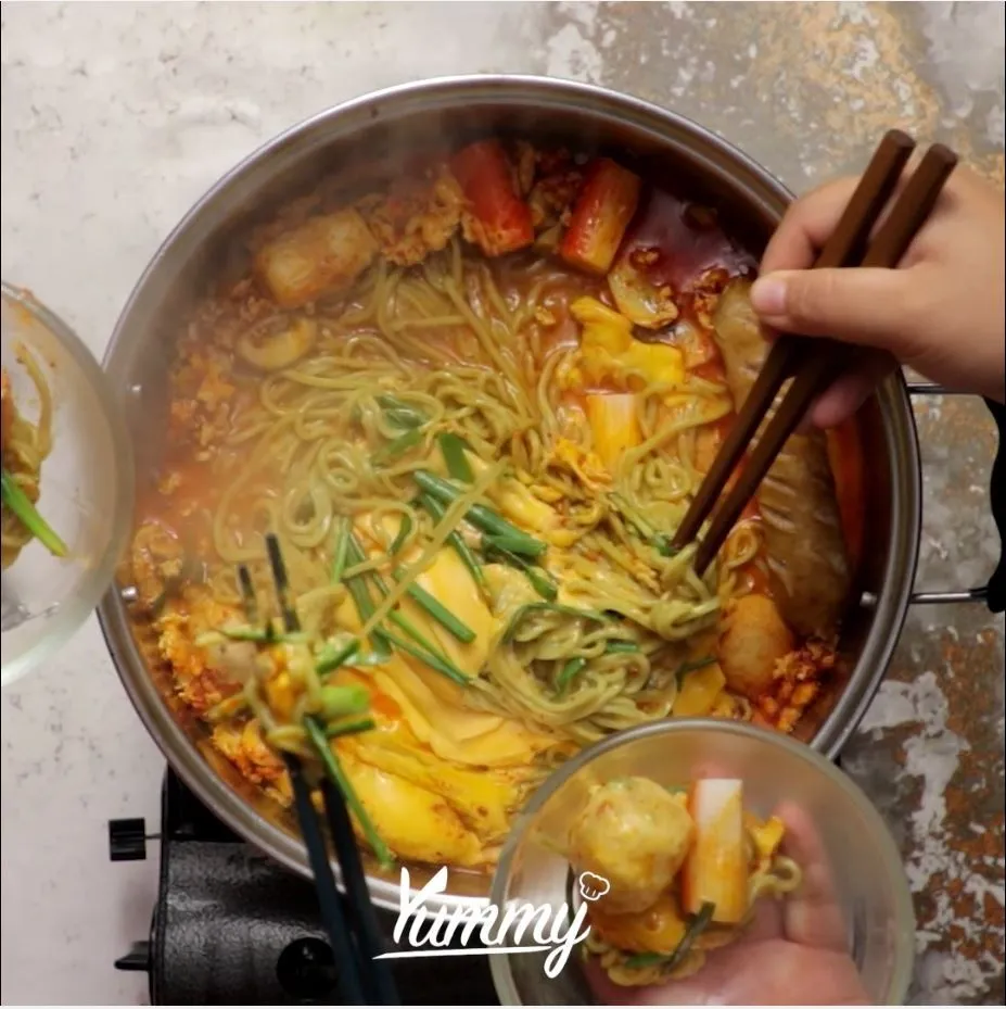 Step 5 Cheese Ramyun