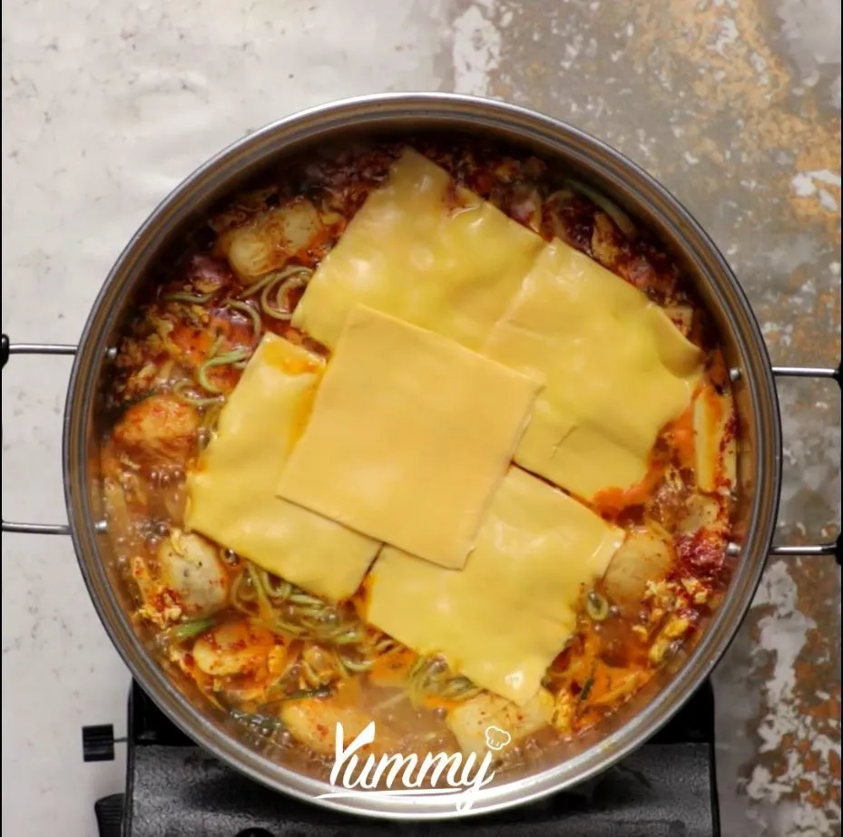 Step 3 Cheese Ramyun