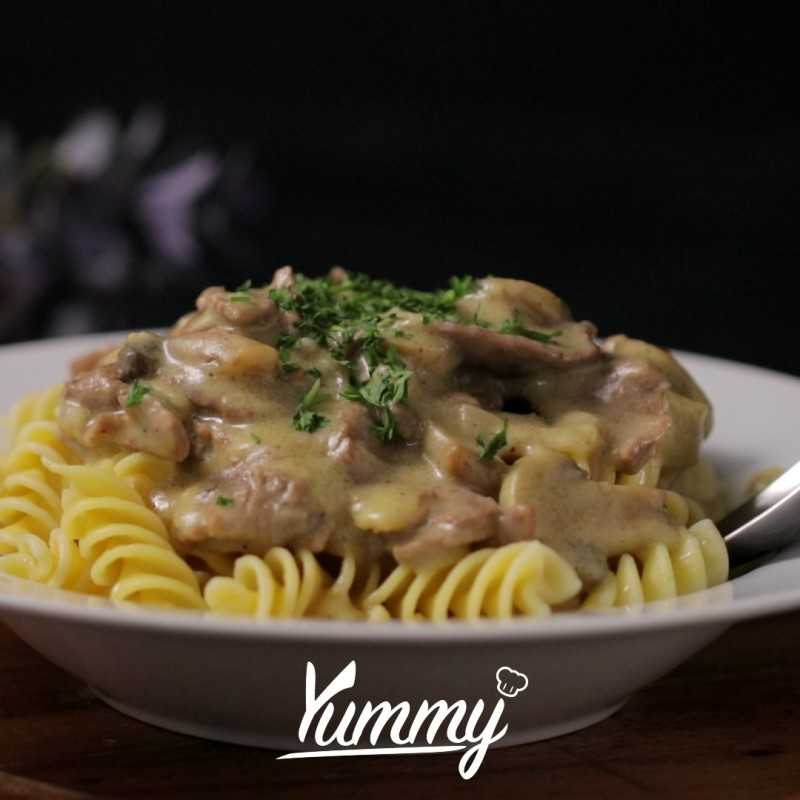 Resep dan Cara Membuat Beef Stroganoff dari Chef Yummy