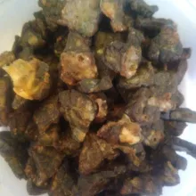 Panaskan minyak, goreng paru hingga tingkat kematangan yang diinginkan. Bisa garing atau setengah garing, disini saya bikin setengah garing jadi masih kenyal-kenyal. Sesuai selera ya teman teman.