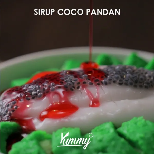 Lengkapi dengan sirup es coco pandan & susu kental manis.