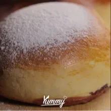 Selay Untuk Roti Oven dengan suhu 180 C selama 30 menit.
