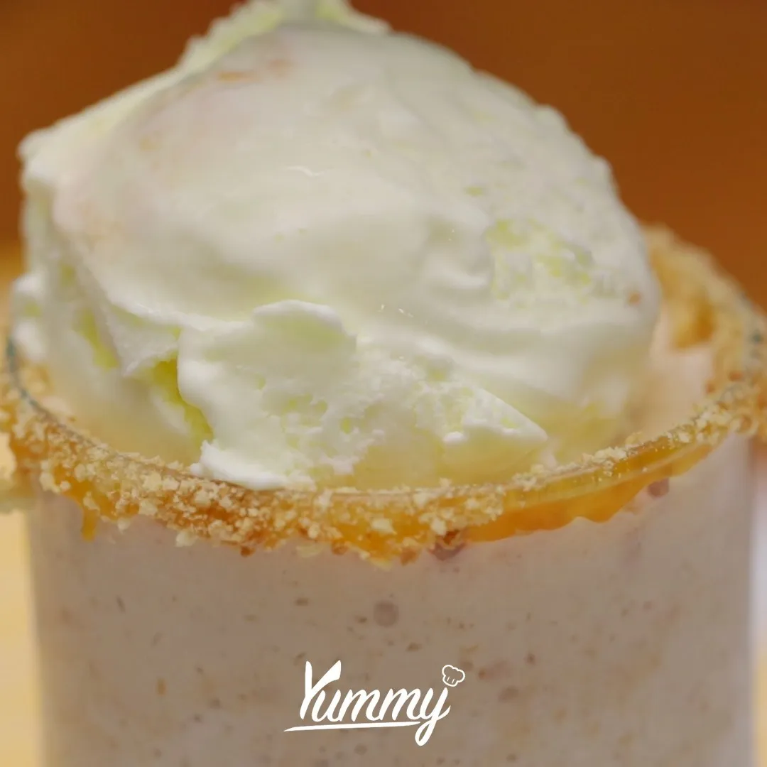 Step 4 Caramel Regal Milkshake