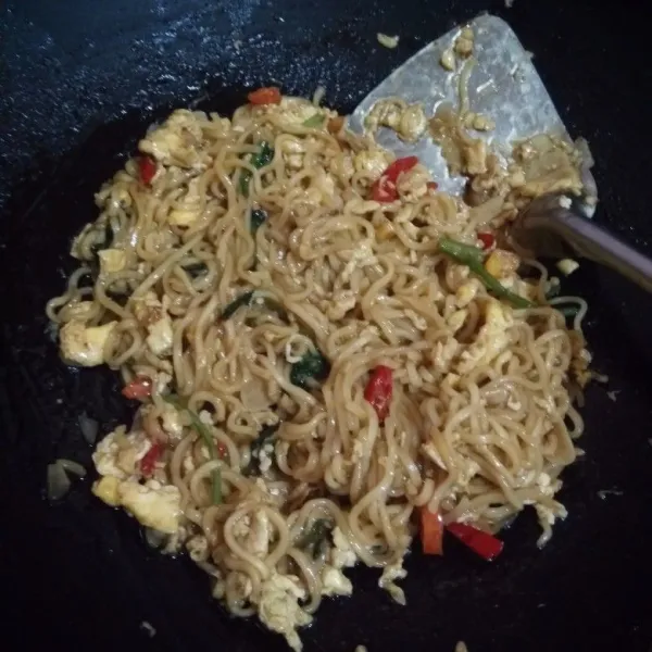 Aduk hingga tercampur rata.