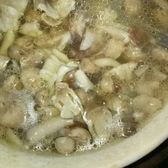 Sop Jamur Sawit