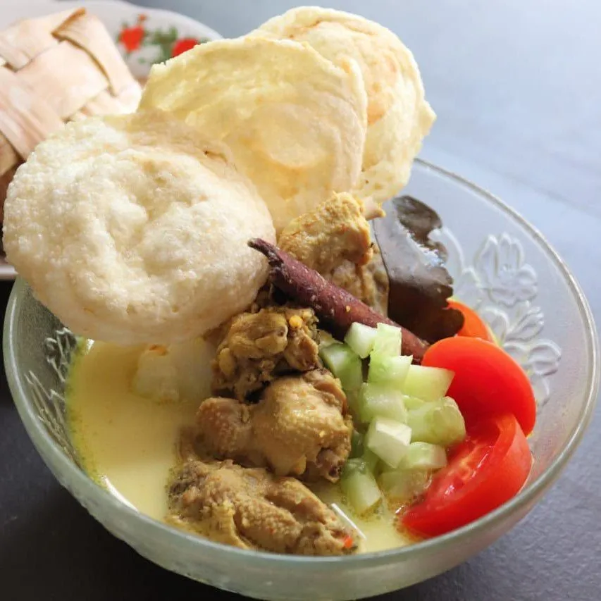 Ketupat Kari Ayam #INDONESIAKAYA