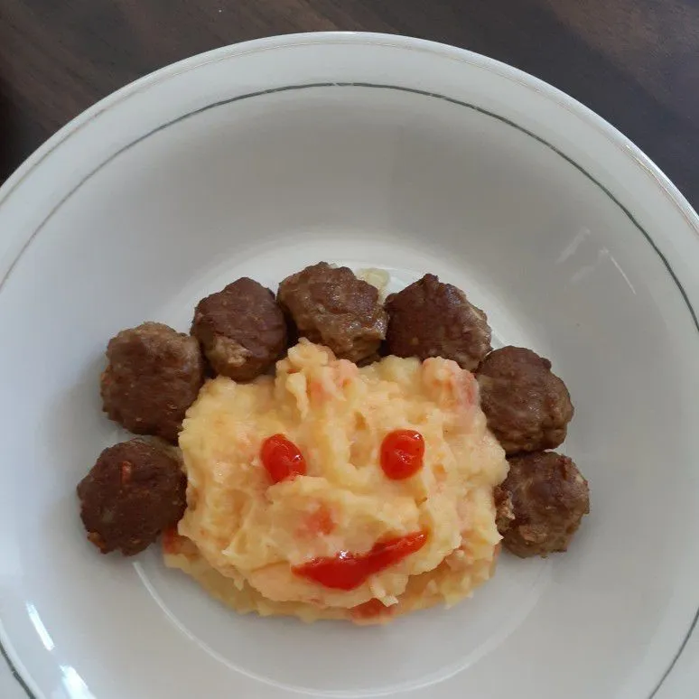 Mashed Carrot Potato Dan Bakso Daging