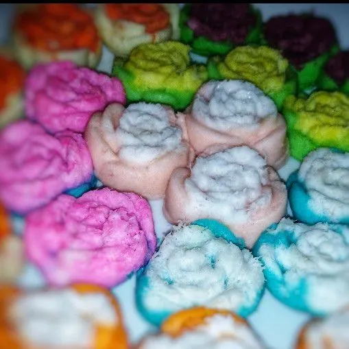 Putu Ayu Warna-Warni #INDONESIAKAYA