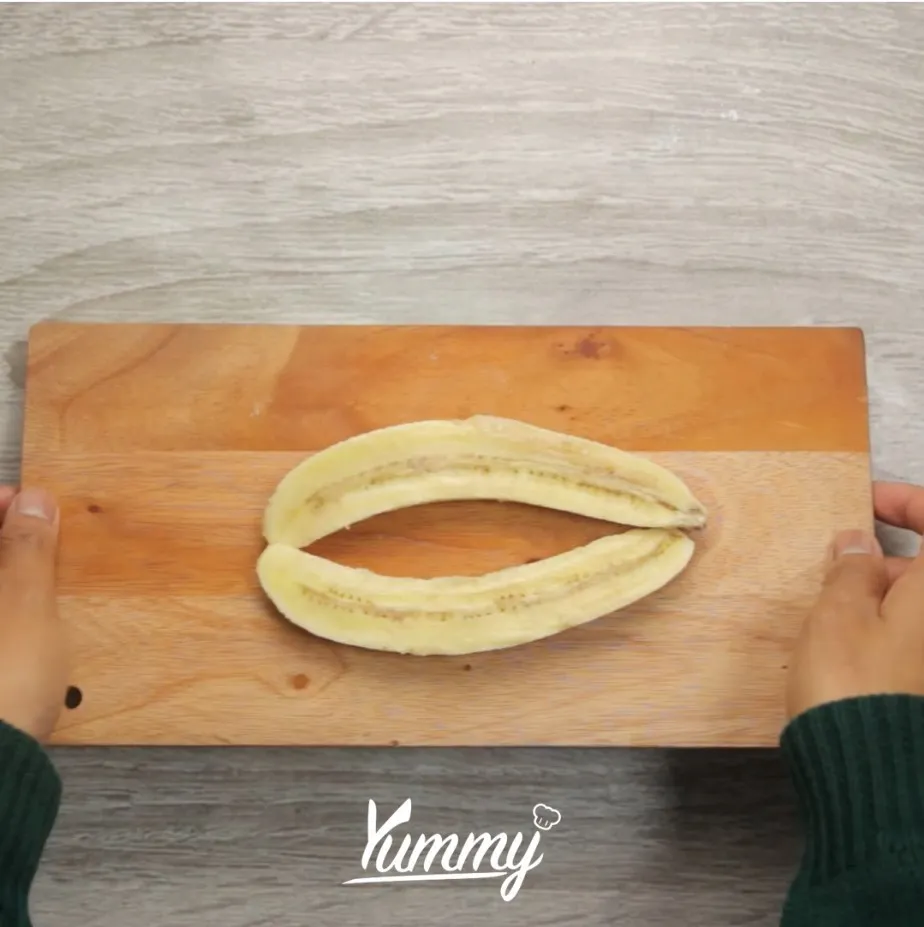 Step 1 Roti Pisang