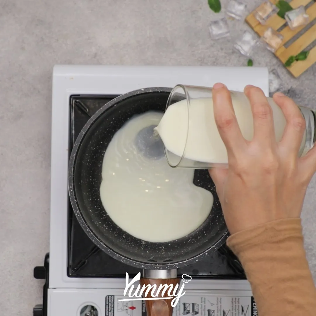 Step 4 Durian Crepes