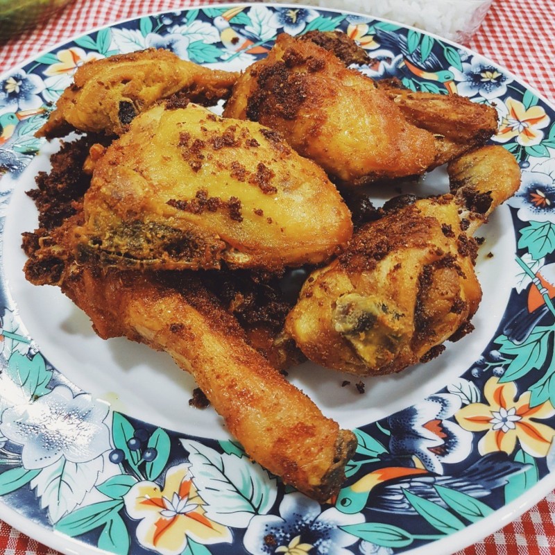 Resep Ayam Goreng Kuning Sederhana Enak | Chef bernida goin