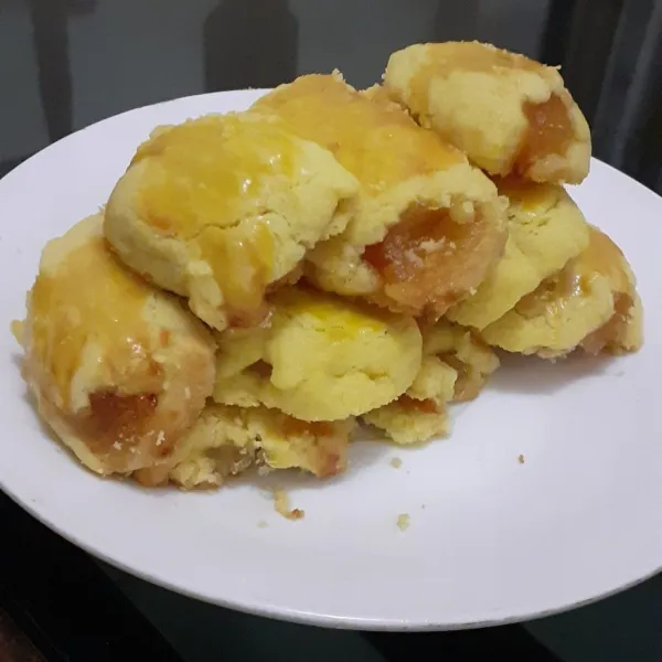 Angkat dan sajikan.