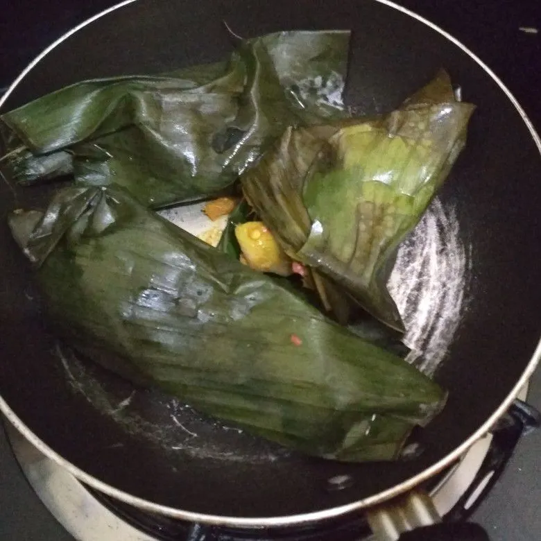 Step 11 Pepes Ayam Kemangi