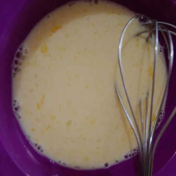 Aduk merata hingga tidak ada yang bergerindil.