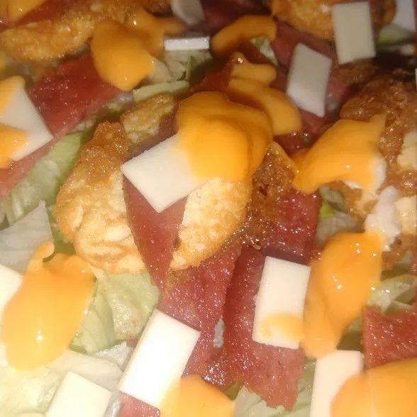 Tambahkan secukupnya cheese mayonnaise.