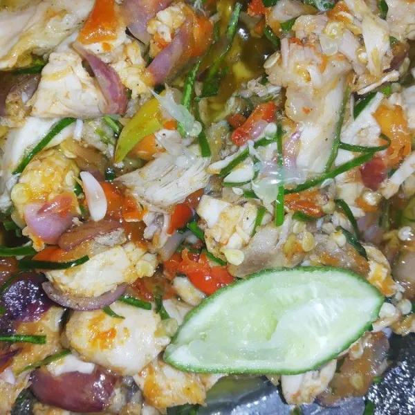 Kemudian tambahkan perasan jeruk nipis, campurkan merata. Sajikan.