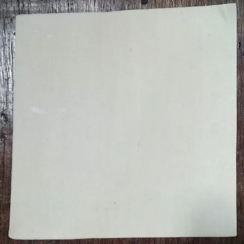 Siapkan kulit lumpia.