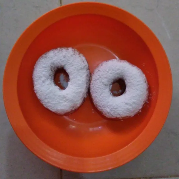 Donat siap untuk dinikmati.