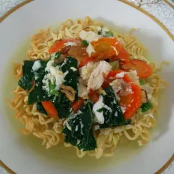 Mie Goreng Kering Kuah Sayur