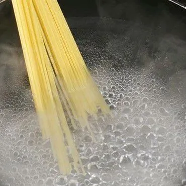 Rebus spaghetti.