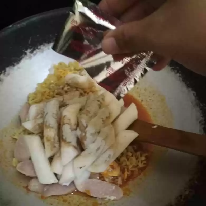 Step 9 Cheese Rapeokki