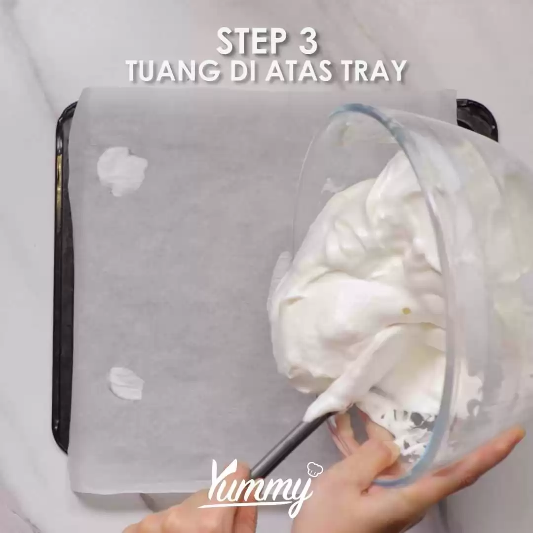 Step 3 Fruity Pavlova