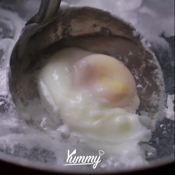 Angkat telur saat berubah menjadi putih.