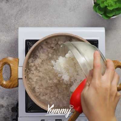 Resep Dan Cara Membuat Bubur Kuah Ayam Sosis Telur Dari Chef Yummy
