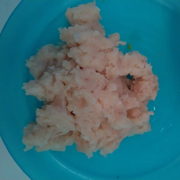 Cincang dancing ayam.