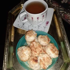 Kue Macaroon Kelapa #RabuEkstraPoin