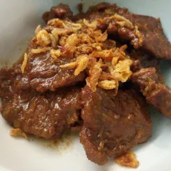 Ungkep Daging Sapi