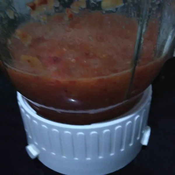 Blender hingga halus.