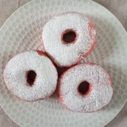 Donat Buah Naga Merah