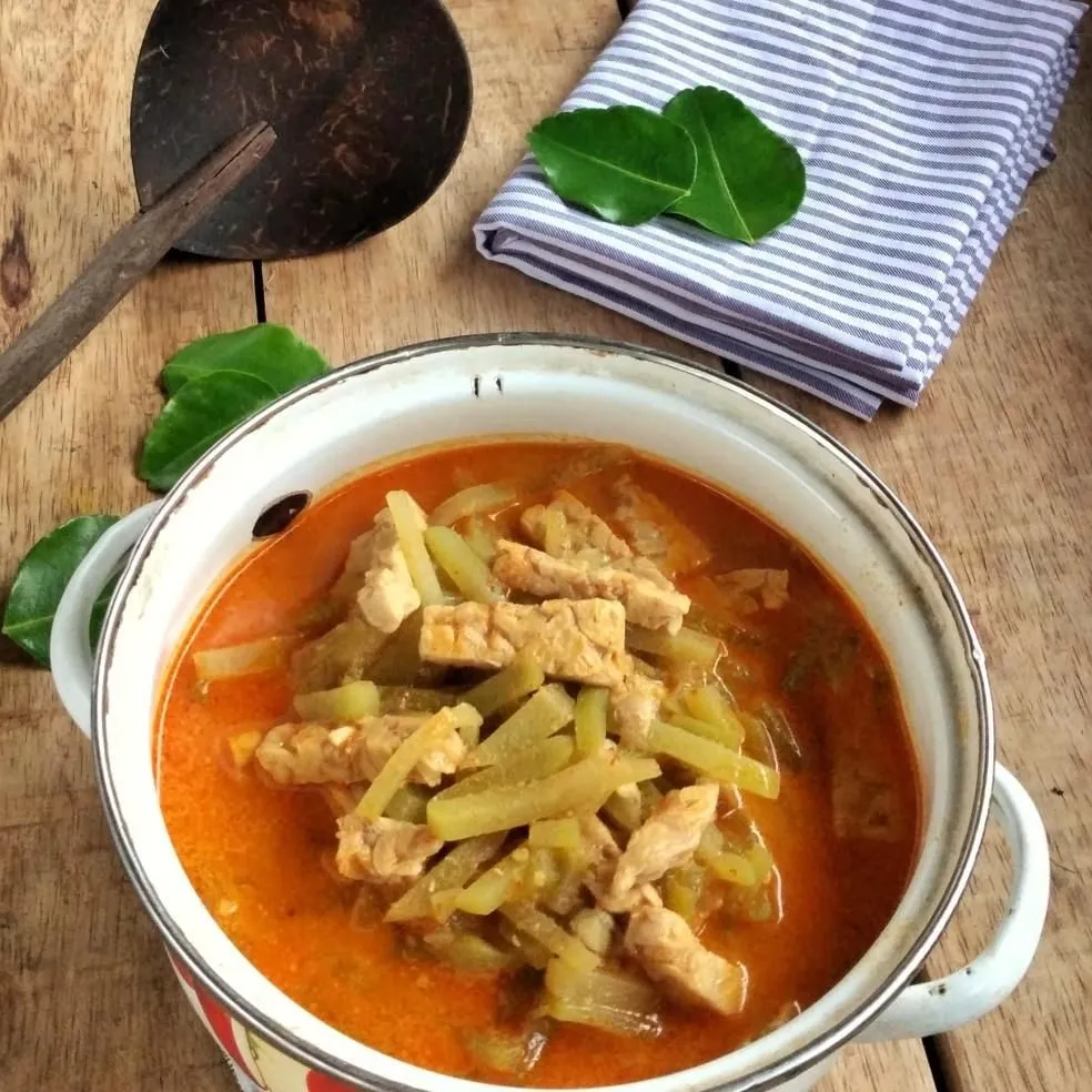 Sambel Goreng Labu Siam Tempe