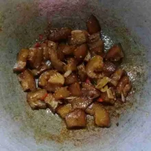 Aduk rata dan tes rasa, jika sudah pas sajikan.