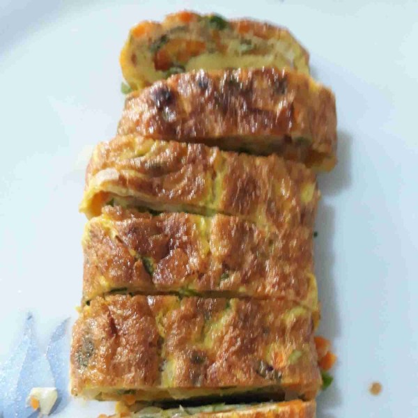 Potong sesuai selera, sajikan.