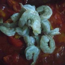 Masukkan udang. Masak sampai udang berubah warna.