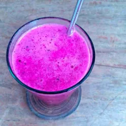 Jus Buah Naga Apel
