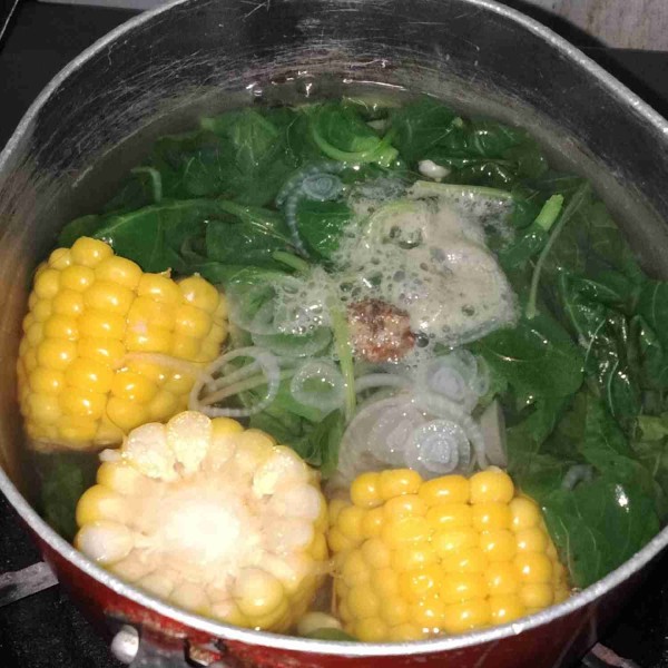 Koreksi rasa, matikan api dan siap dihidangkan.