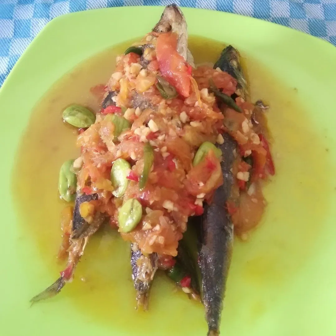 Ikan Salem Masak Tomat #JagoMasakMinggu1