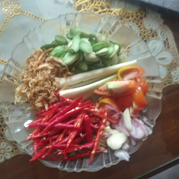 bumbu yang sudah di potong potong