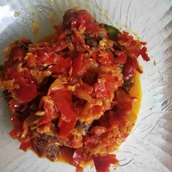 Campurkan daging ke dalam sambal dan siap dinikmati