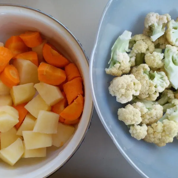 Potong- potong sayuran