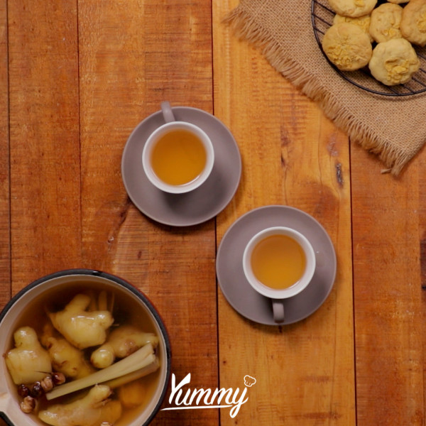 Minuman Rempah ala Yummy siap disajikan sesuai selera.