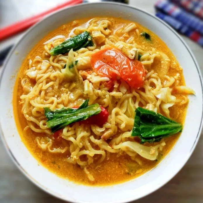 Mie Instan Kuah Pedas