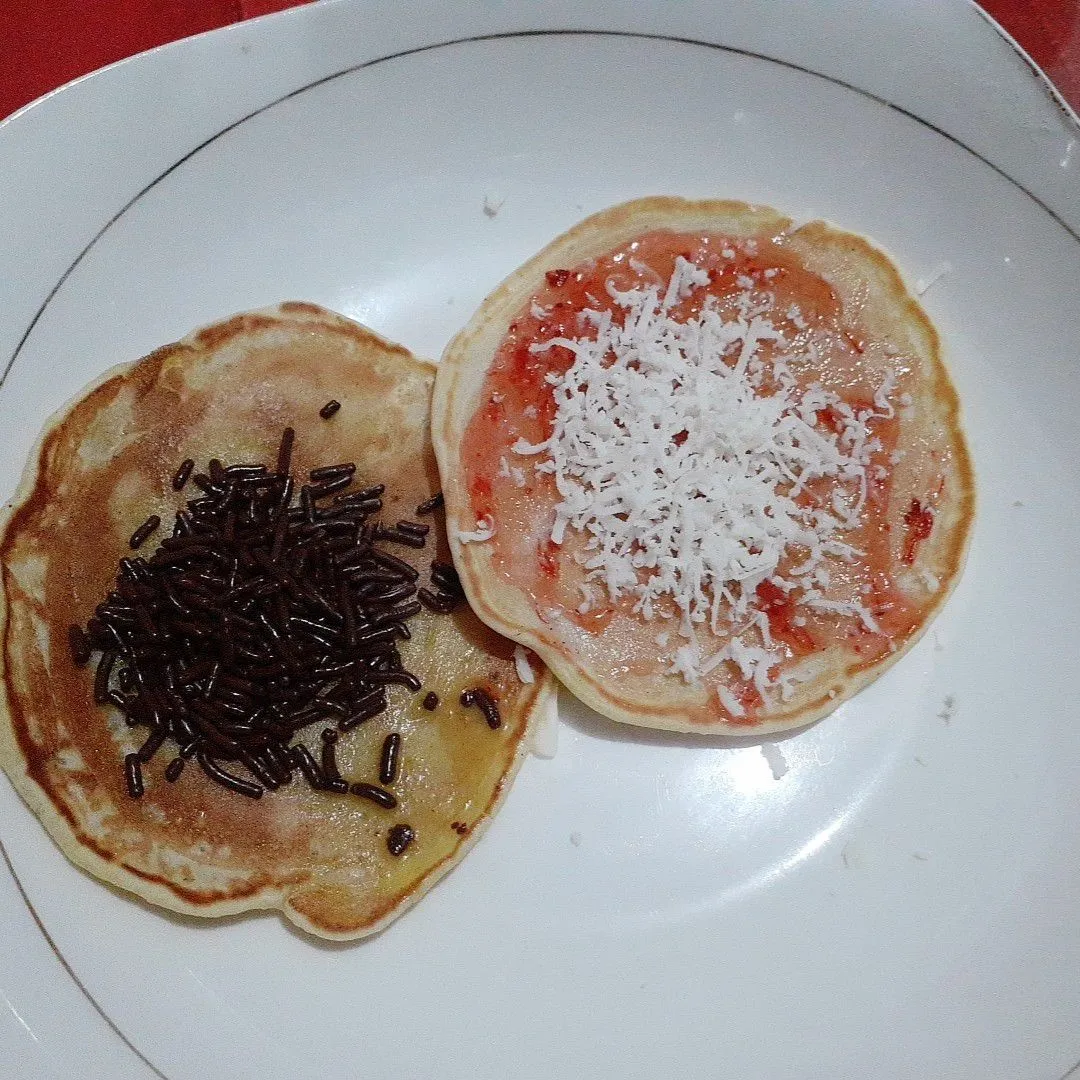 Pancake coklat strawberry keju