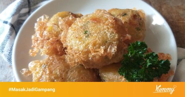 Perkedel kentang ekonomis yang siap disajikan