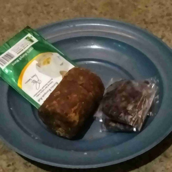 Siapkan bahan-bahannya.