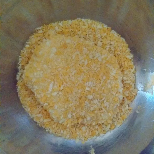 Balur tahu dengan tepung panir